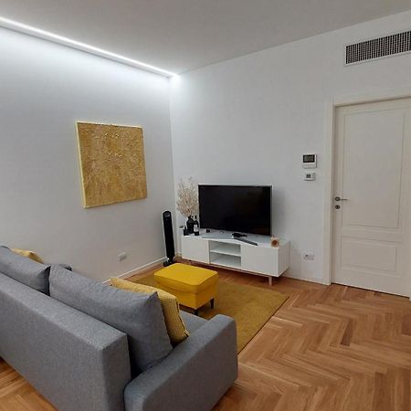 Moderno Appartamento Tra Stazione Centrale E Loreto Mediolan Zewnętrze zdjęcie